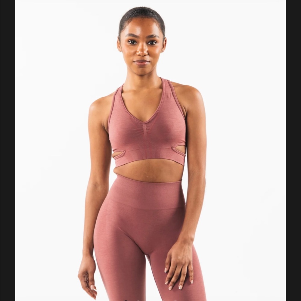 Stratus Bra Alphalete Rose